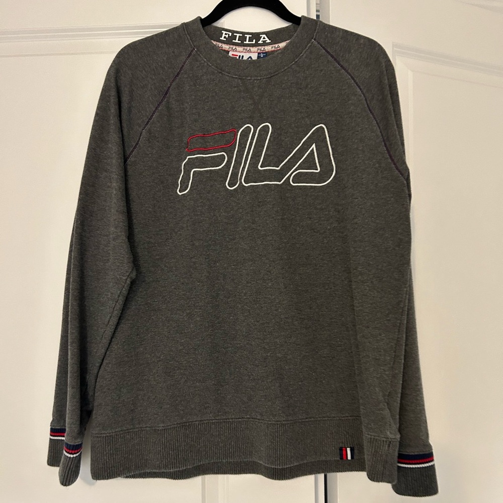 Men’s Fila crew